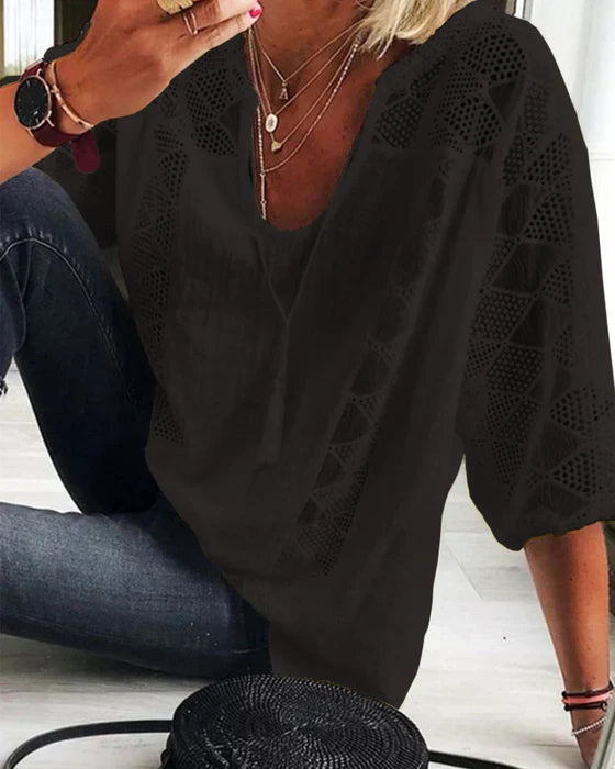 Damen Sommerbluse mit Schlitzkragen, atmungsaktiv, entspannte Passform, in Beige, ideal für Frühling und Sommer.