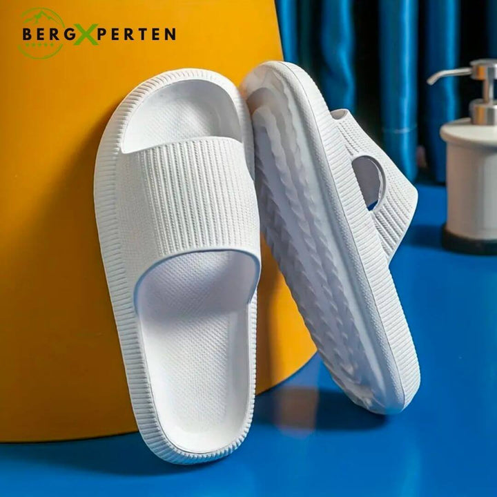 "Damen Therapie-Hausschuhe mit weicher Sohle, stilvollem Design und ultimativer Unterstützung, ideal bei Fußschmerzen."