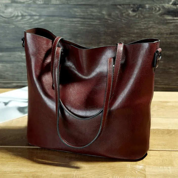 "Damen Vintage Leder Umhängetasche, robustes Echtleder, stilvolles Design, eleganter Begleiter für jeden Anlass."
