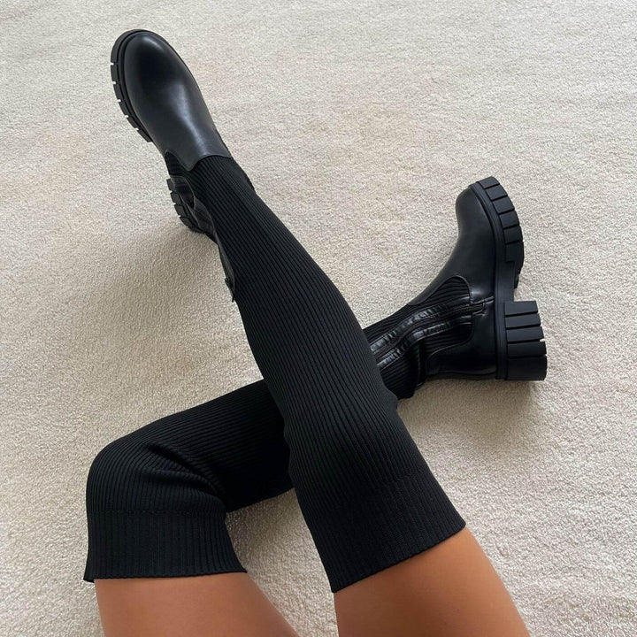 Oberschenkelhohe Stretch-Stiefel