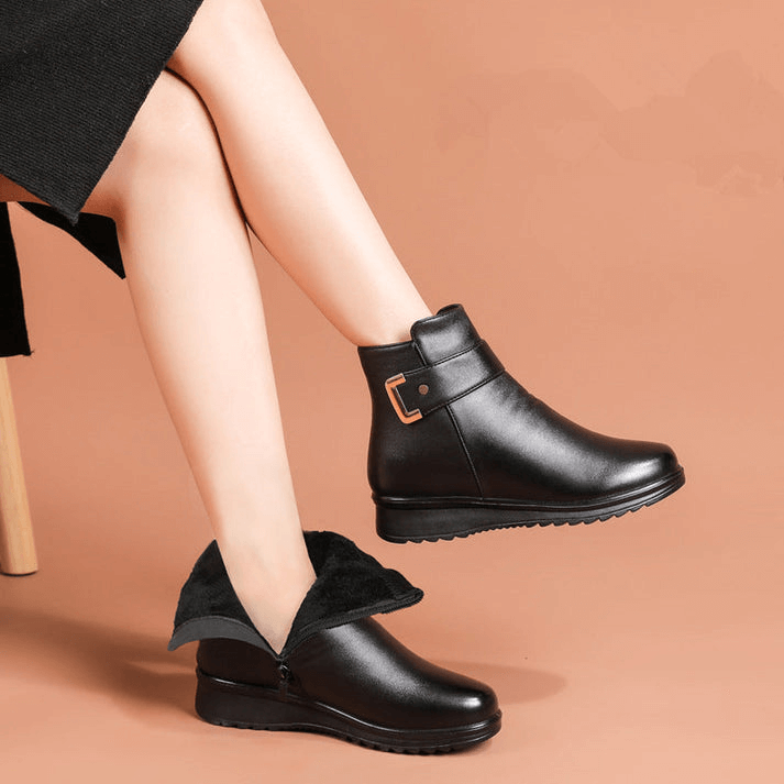 Orthopädische Stiefel aus Leder