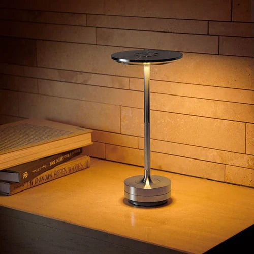 NordicaLight - Luxuriöse glänzende kabellose Tischleuchte