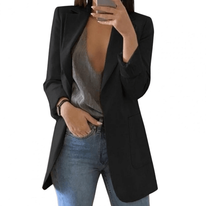 Stilvolles Elegantes  Damenoutfit