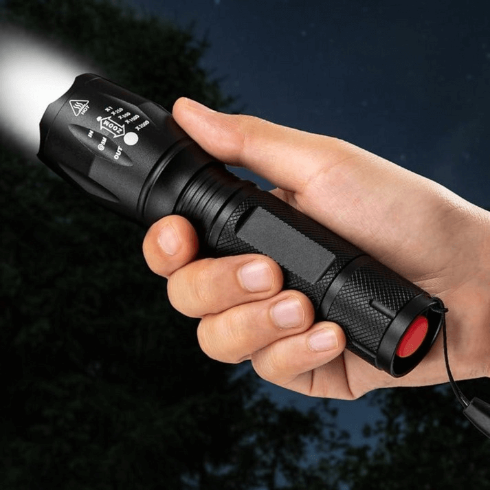 Leistungsstarke LED-Taschenlampe