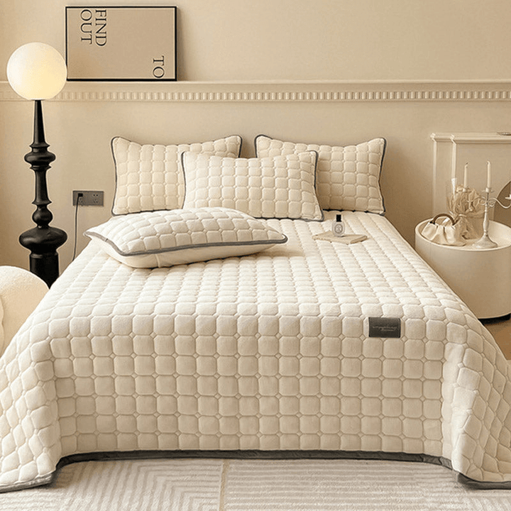 Weiche Tagesdecke mit Quadratischer Textur