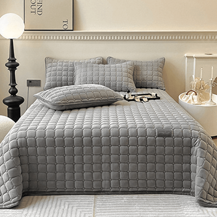Weiche Tagesdecke mit Quadratischer Textur
