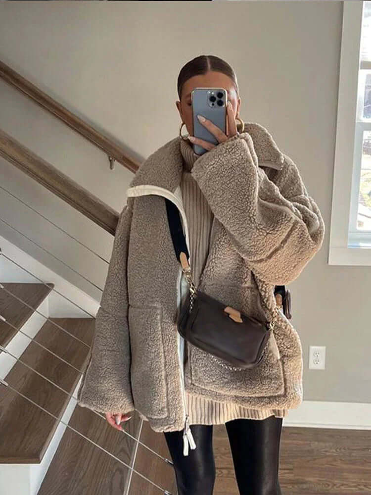 Gemütliche Damen Lammwolljacke