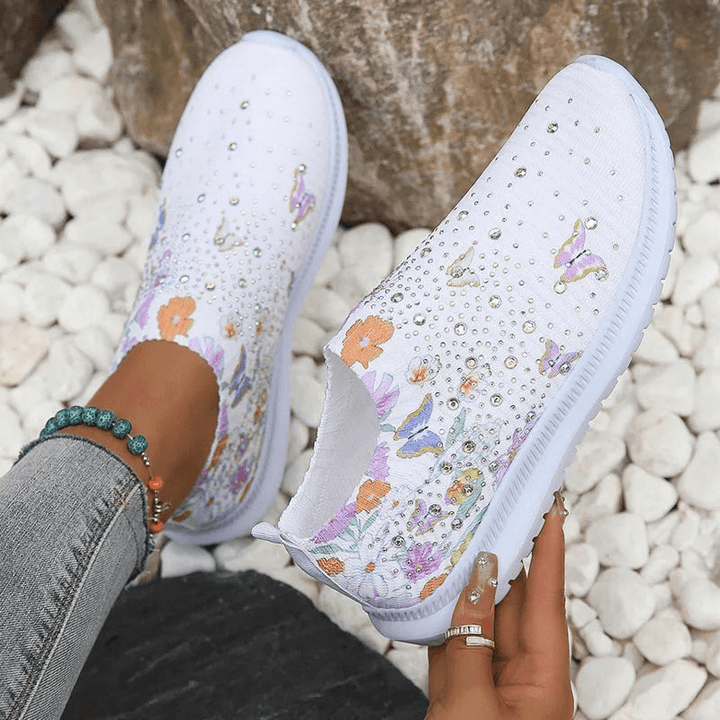 Stylische Strick-Plattformschuhe