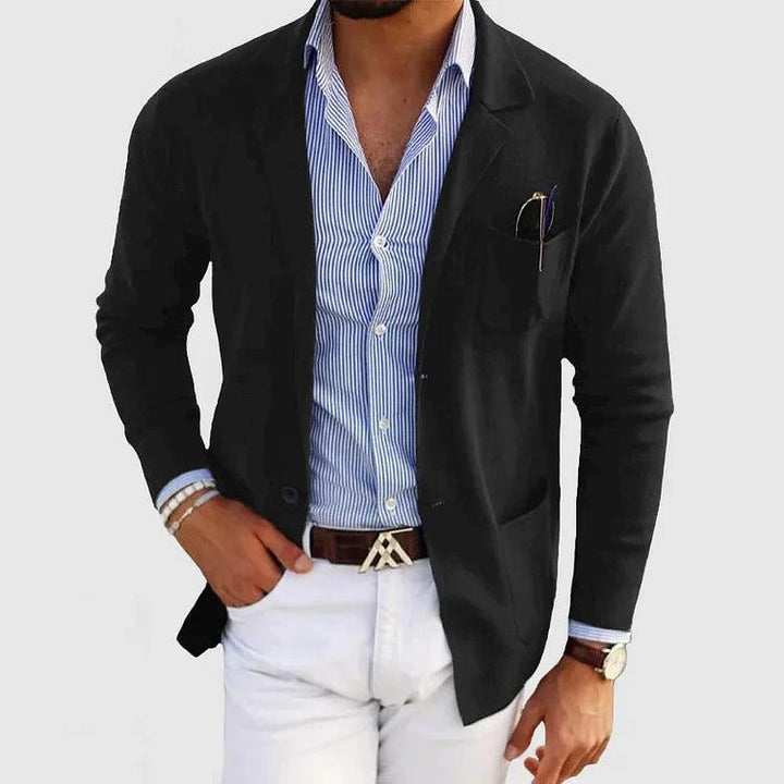 Einfarbige Herren-Strickjacke, langärmelig, mit Taschen, elegantes Design, ideal für Büro und Freizeit, stilvoll und bequem.