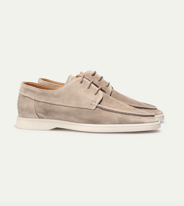 Elegante, bequeme Herrenschuhe Alexander; marineblaues Leder mit robustem Design für modernen Stil und Komfort.