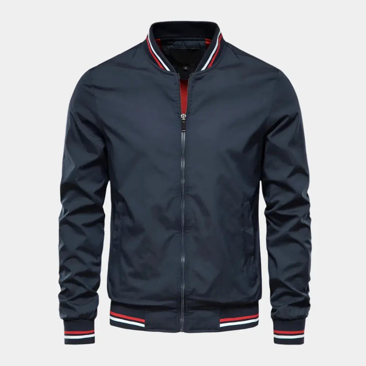 "Elegante Bomberjacke in Marineblau aus hochwertigen Materialien für stilvollen Komfort, perfekt für alle Anlässe."