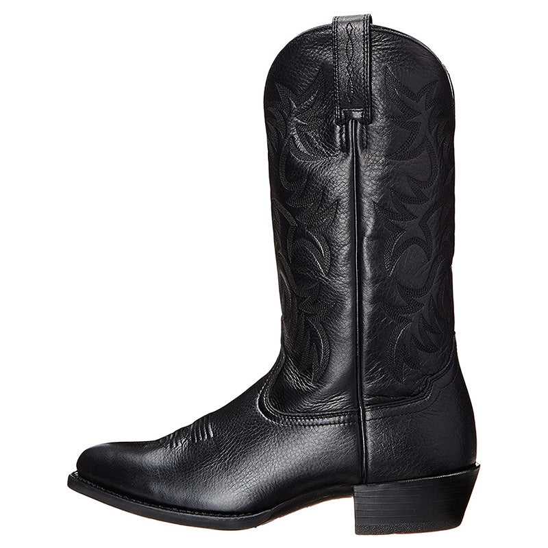 Elegante Cowboy-Stiefel aus hochwertigem Leder mit spitzen Zehenkappen, markanten Nähten; ideal für verschiedene Anlässe.