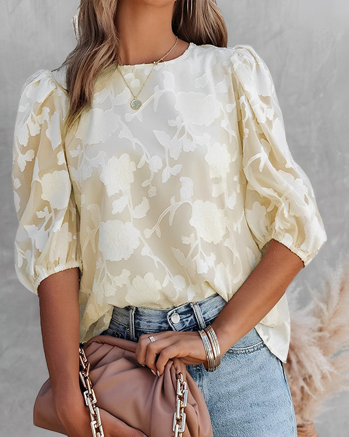 Elegante Damen Chiffonbluse mit Puffärmeln in Weiß, leichter Stoff, ideal für halb-formale und lässige Anlässe.