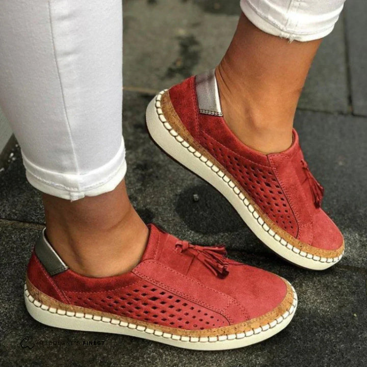 Elegante Damen Komfortschuhe, atmungsaktiv, flexibel und leicht, ideal für ganztägigen Tragekomfort und Mobilität.