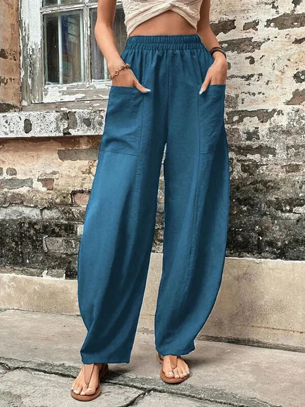 Elegante Damen Leinenhosen, aus hochwertigem Leinenstoff, in lockerer Passform mit elastischem Bund und praktischen Taschen.