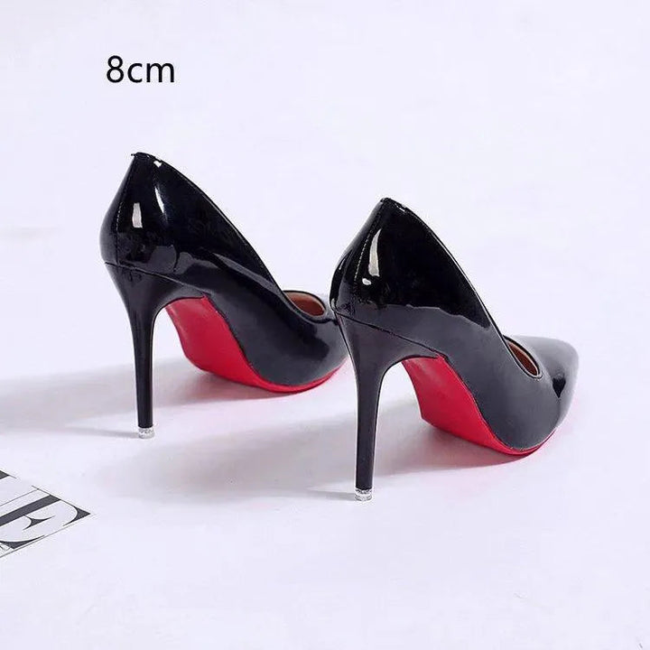 Elegante Damen Plateau Stiletto-Pumps mit hohen Absätzen, einfarbige Optik, vielseitig für Alltag und besondere Anlässe.