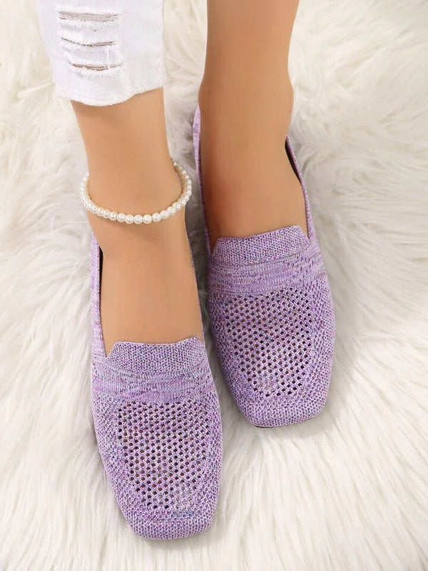 Elegante Damen Slipper, atmungsaktiv, bequem, ergonomisches Fußbett, rutschfest, slip-on, modern, vielseitig kombinierbar.