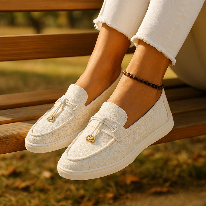 Elegante Damen Slipper, orthopädisch, in vielen Farben, bieten Stil und Komfort für Alltag und besondere Anlässe.