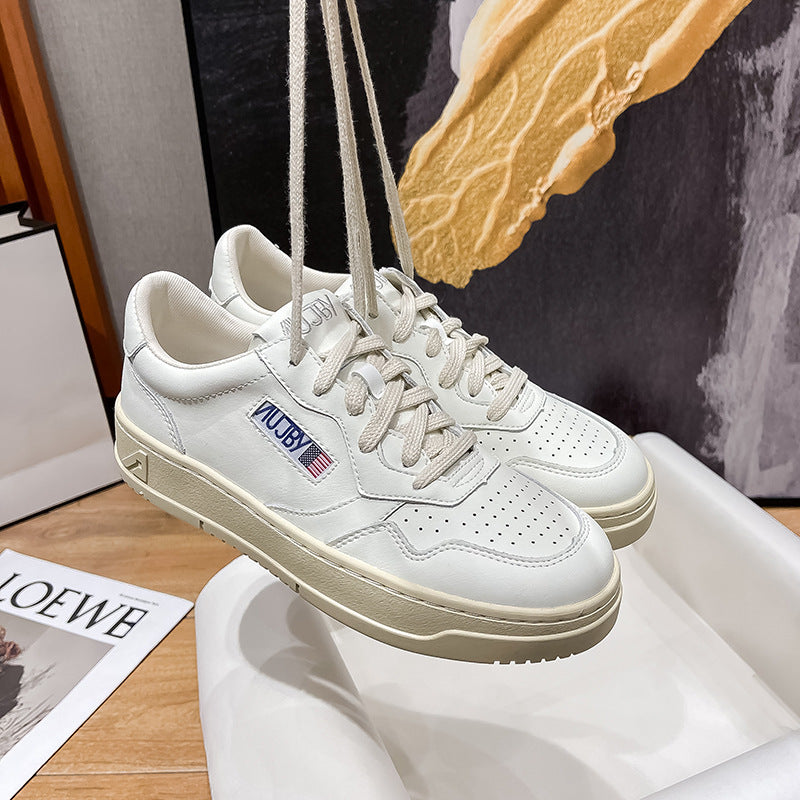 "Elegante Damen Sportschuhe, stilvolle Sneakers, bequem und atmungsaktiv, ideal für sportliche und lässige Outfits"