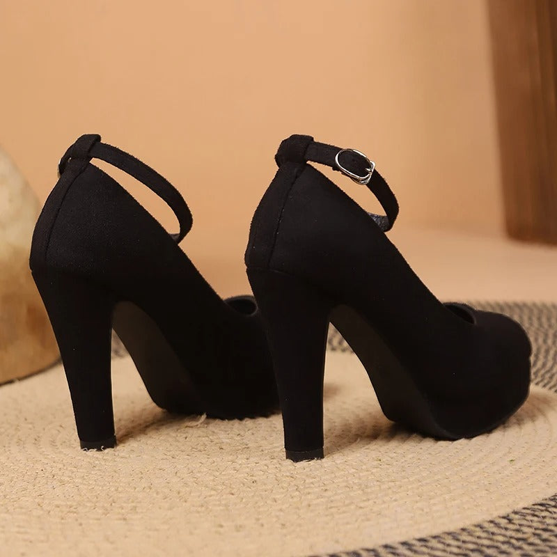 "Elegante Damen-Stilettos mit Knöchelschnalle, schwarzer Stiletto-Absatz, luxuriös und stilvoll für formelle Anlässe"