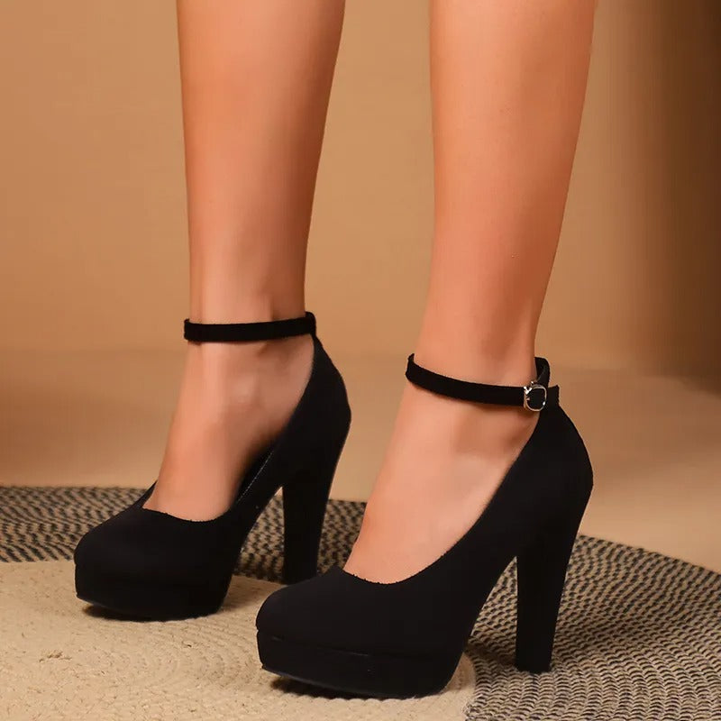 "Elegante Damen-Stilettos mit Knöchelschnalle, schwarzer Stiletto-Absatz, luxuriös und stilvoll für formelle Anlässe"