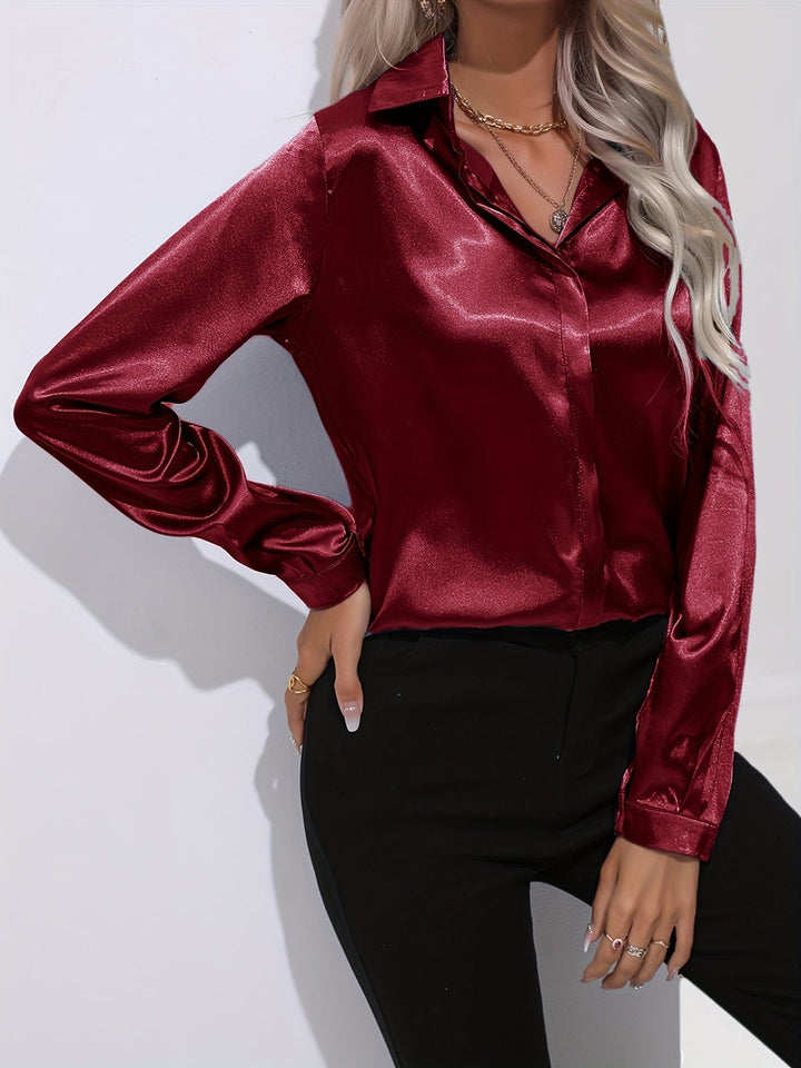 "Elegante Damenbluse, seidige Textur, vielseitiges Design, klassische Farben, ideal für Büro und Anlässe, stilvoll und bequem