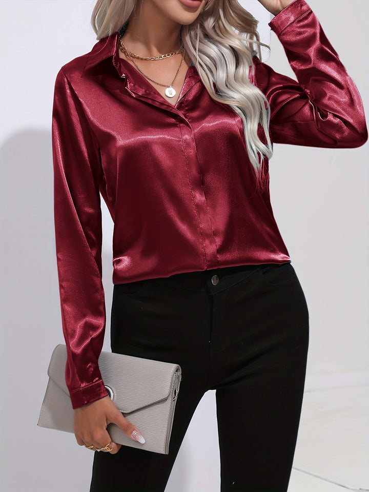 "Elegante Damenbluse, seidige Textur, vielseitiges Design, klassische Farben, ideal für Büro und Anlässe, stilvoll und bequem