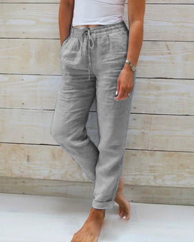 Elegante Damenhose in Beige, bequem & atmungsaktiv, ideal für Alltag & Büro, elastischer Bund, vielseitig kombinierbar.