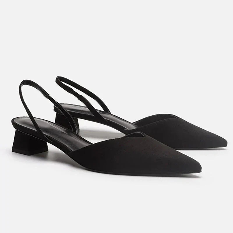 Elegante Damensandalen mit geschlossener Spitze, niedrigem Absatz; farbenfrohes Design, ideal für Büro und Freizeit.