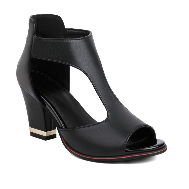 "Elegante Faye orthopädische Absatzsandalen, weibliche Schuhe, beige mit ergonomischer Sohle für Komfort und Stil."