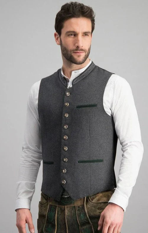 Elegante graue Herren-Trachtenweste, klassisches Design, vielseitig kombinierbar, ideal für festliche Anlässe.