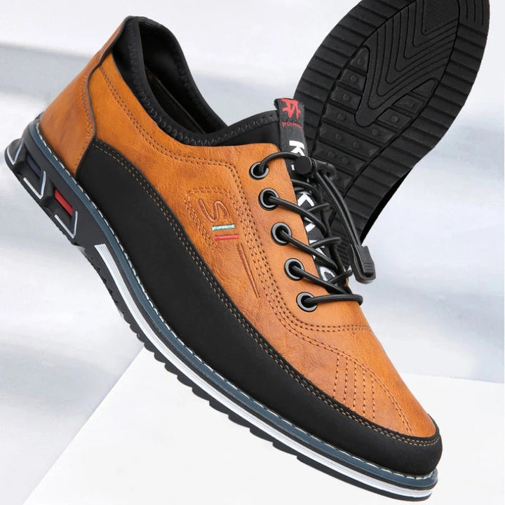 Elegante Herren Oxford-Schuhe, strukturiertes Leder, Schwarz, mit verdecktem Schnürsystem, für stilvolles Business-Outfit.