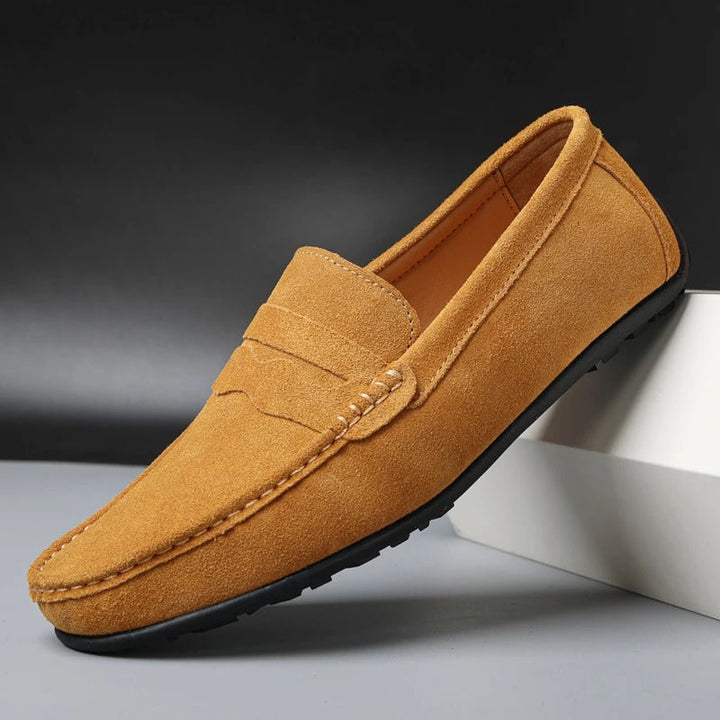"Elegante Herren Wildleder Mokassins mit gepolsterter Innensohle, bequemes Slip-On-Design, vielseitig kombinierbar."
