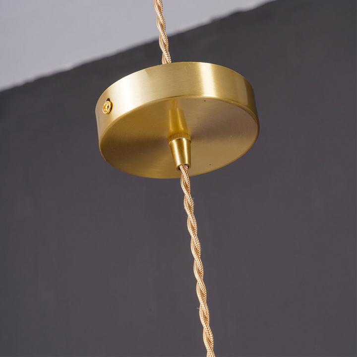 "Elegante Hibiscusblume LED Pendelleuchte aus Glas in Grün, stilvolles Design mit lebendigen Farben für moderne Wohnräume."