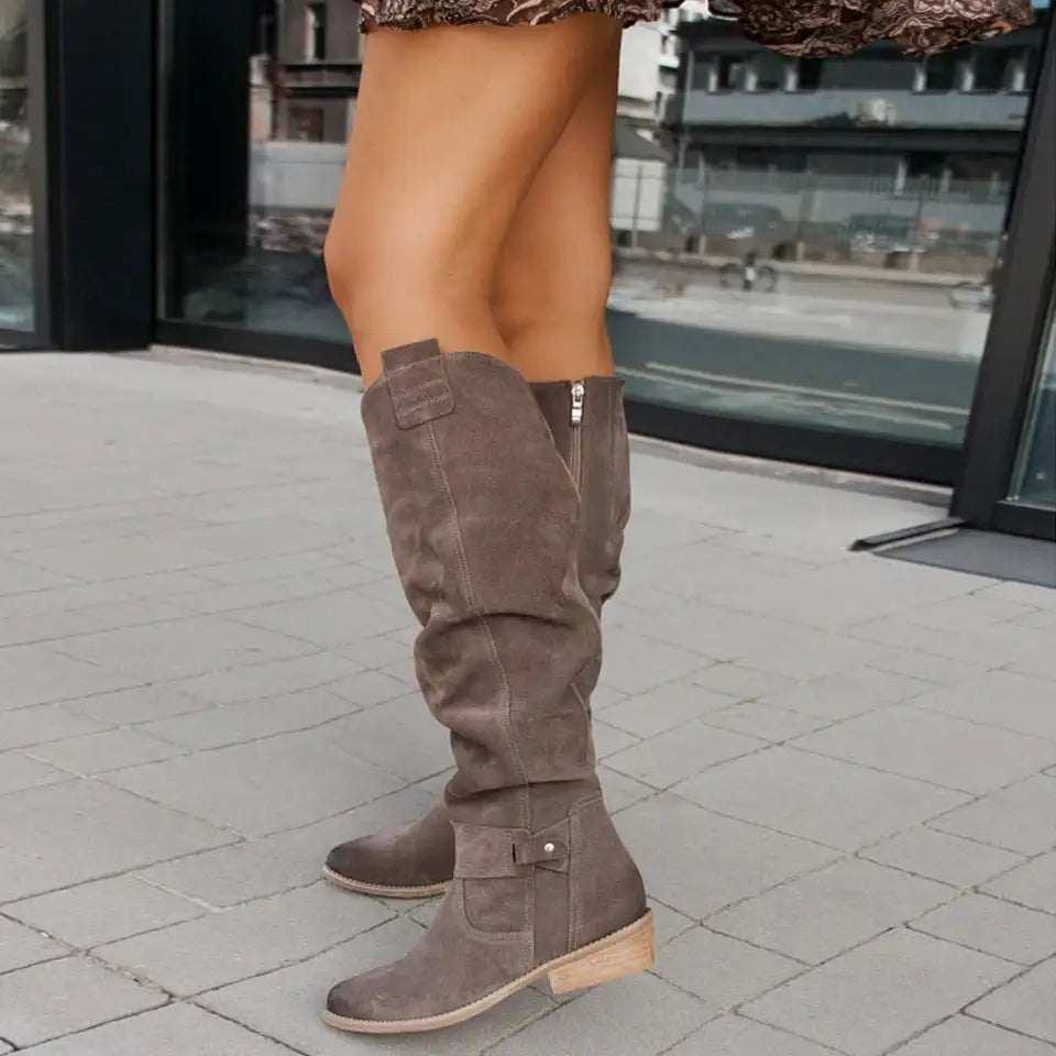 Elegante kniehohe Damenstiefel, klassisches Design, vielseitig, stilvoll für jeden Anlass, ganztägiger Komfort.