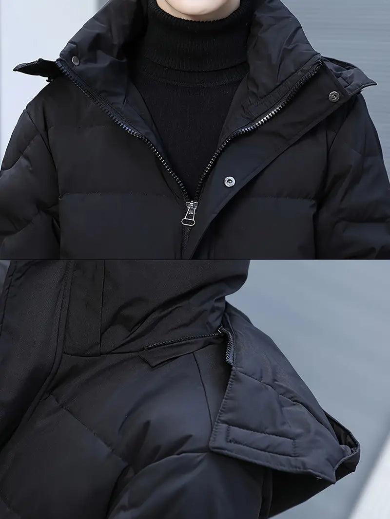 Elegante lange Herren-Winter-Steppjacke mit gestepptem Design und optimiertem Wetterschutz für kühle Tage.