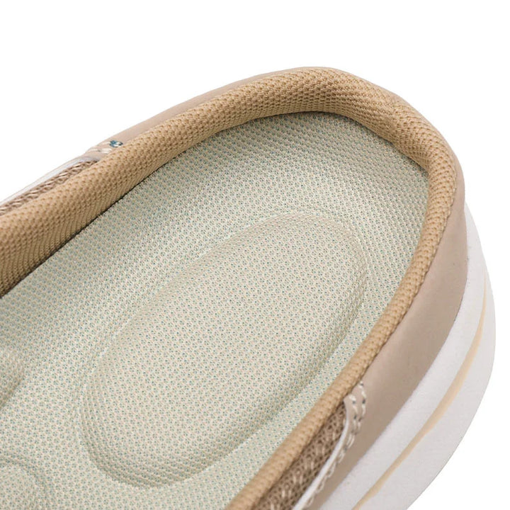 Elegante Sport-Sandalen für Herren mit orthopädischer Unterstützung, stilvollem Design und stoßdämpfender Sohle.