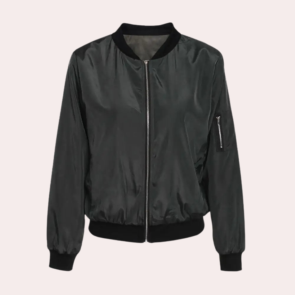 Elegante und leichte Damen-Sommerjacke in verschiedenen Farben, vielseitig kombinierbar, perfekter Look für jeden Anlass.