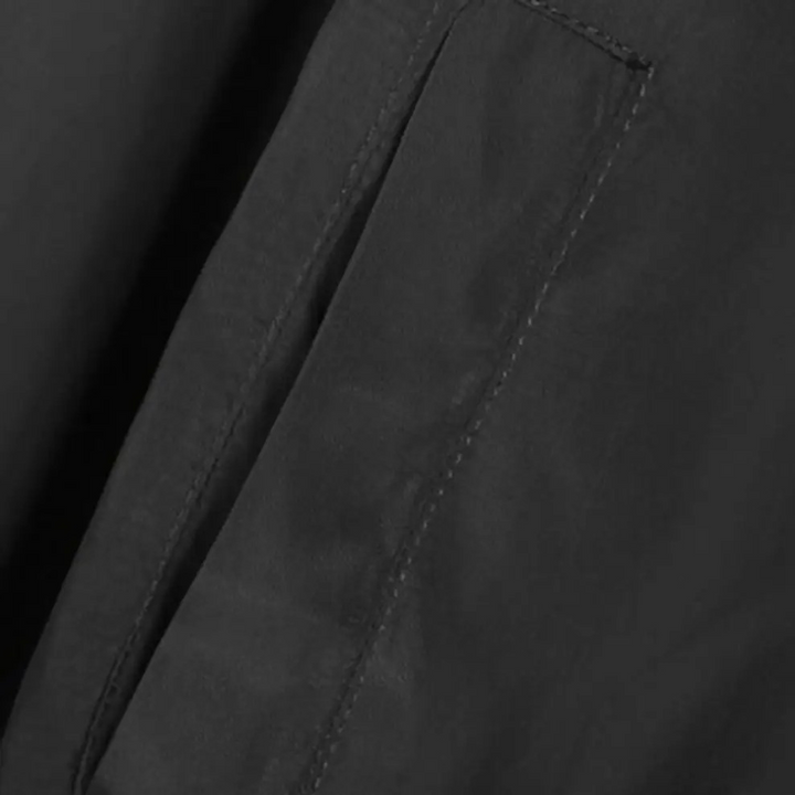 Elegante und leichte Damen-Sommerjacke in verschiedenen Farben, vielseitig kombinierbar, perfekter Look für jeden Anlass.
