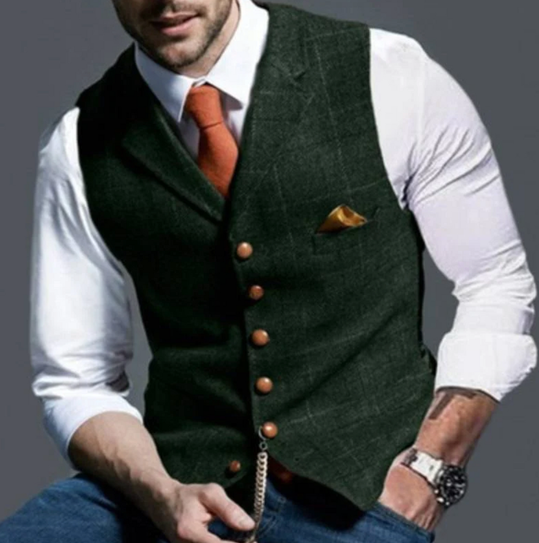 "Elegante Vintage Herren Weste, grauer Stoff, raffinierte Details, vielseitig tragbar für zeitlosen Stil und formelle Anlässe