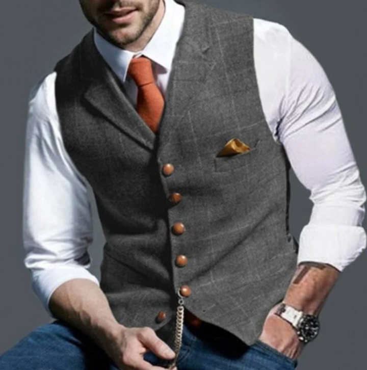 "Elegante Vintage Herren Weste, grauer Stoff, raffinierte Details, vielseitig tragbar für zeitlosen Stil und formelle Anlässe
