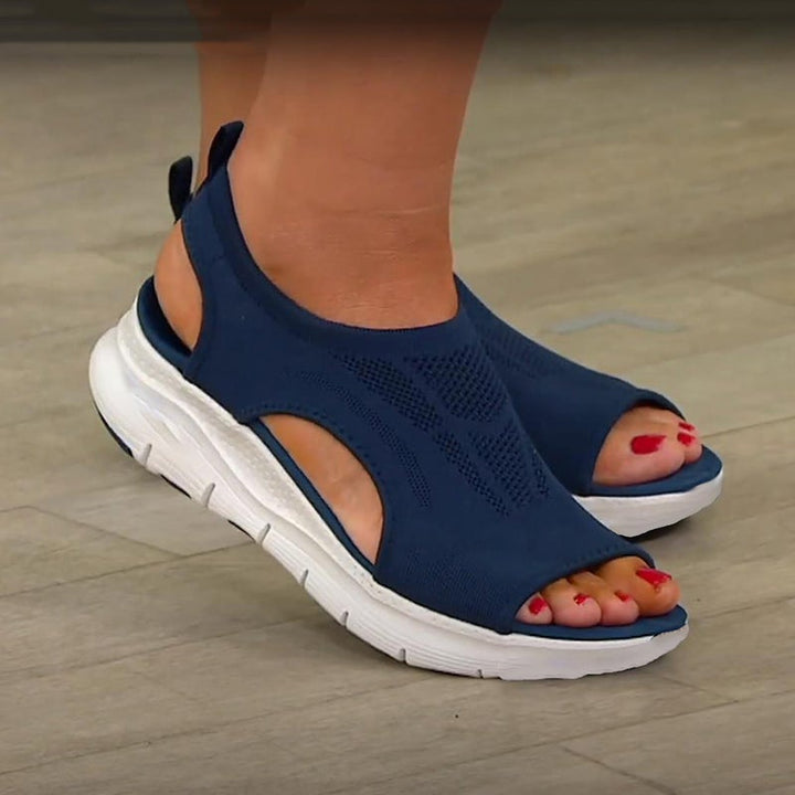 Elegante weiche Damen Sandalen mit ergonomischer Passform in klassischem Design, Blau, Braun, Rosa, Schwarz erhältlich.