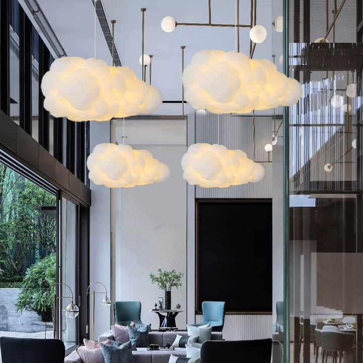 Elegante weiße Hängeleuchte mit zwei Schirmen, modernes Design, diffus warmes Licht, perfekt für stilvolles Schlafzimmer.