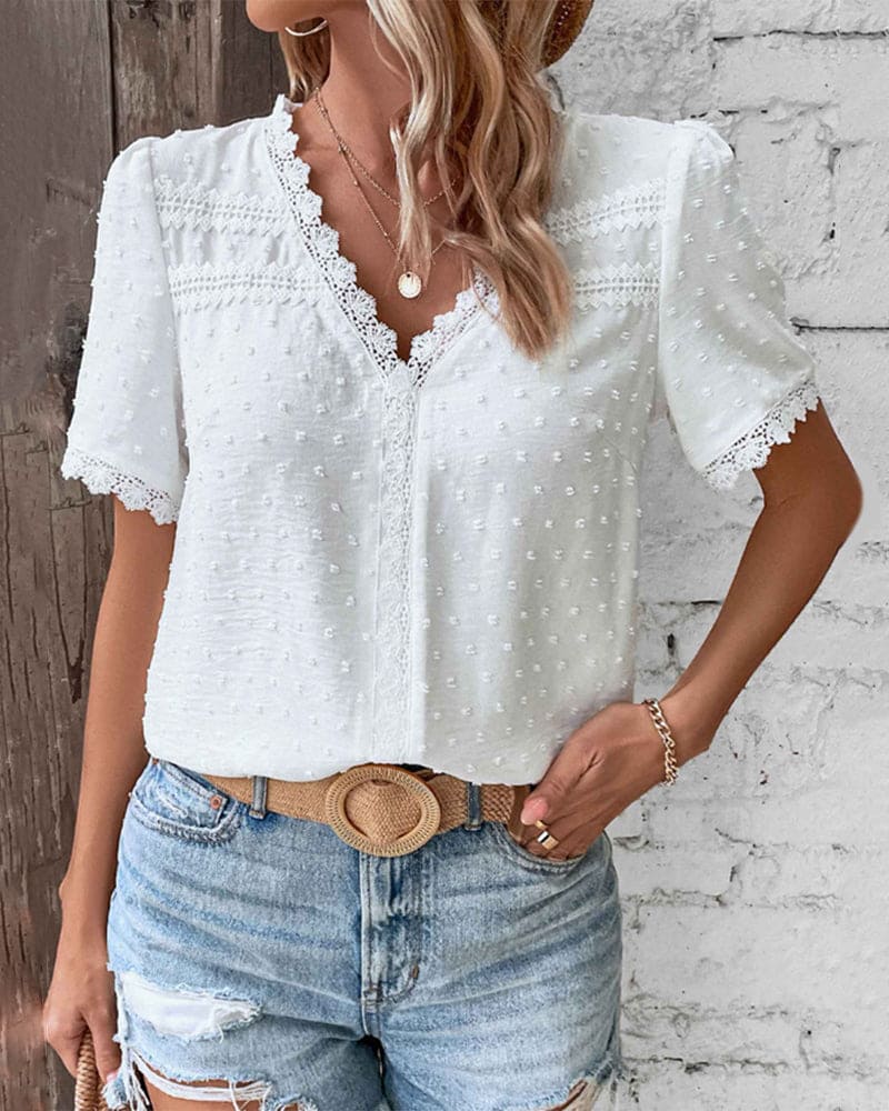 Elegante Wendy Kurzarmbluse, Damen, Baumwollmix, modernes Design, kurze Ärmel, ideal für Alltag und schicke Anlässe.