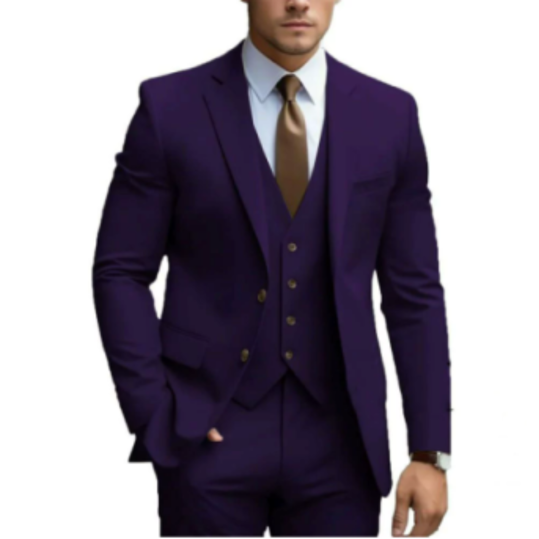 Eleganter 3-teiliger Herrenanzug mit spitzen Revers und strukturierter Schulter. Perfekte Passform für Hochzeiten und formell