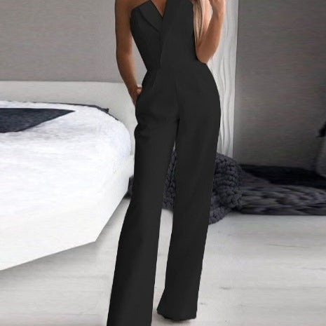Eleganter ärmelloser Damen-Jumpsuit, der figurbetont sitzt, in weich fallendem Stoff und vielseitigem Design für jeden Anlass