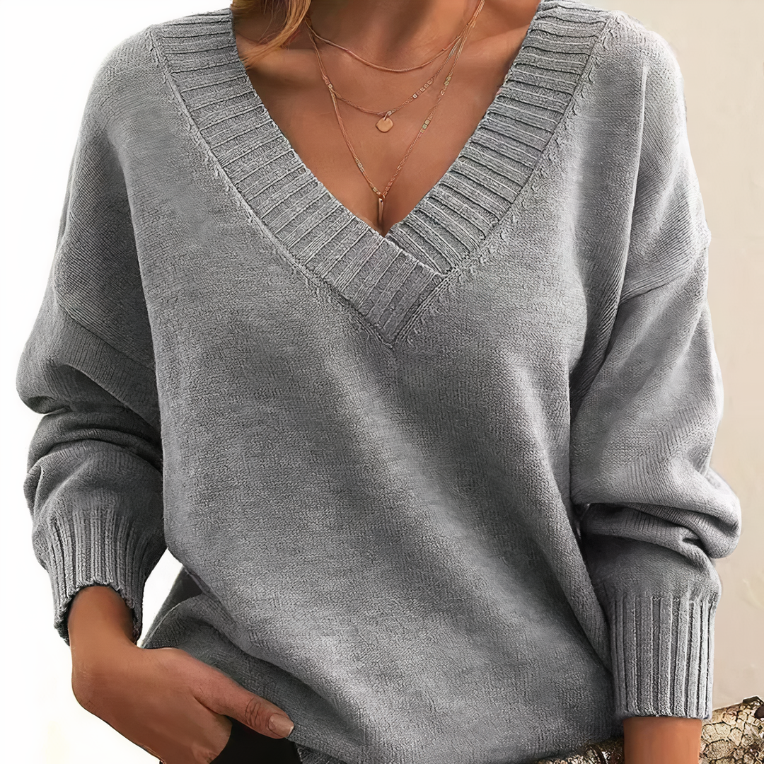 Eleganter Damen Kaschmirpullover mit V-Ausschnitt, weich und warm, ideal für Herbsttage, stilvoll und komfortabel.
