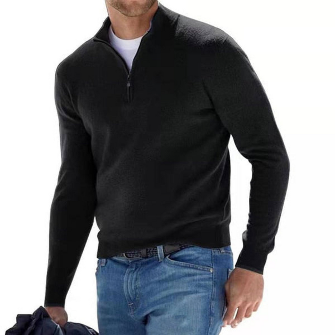 "Eleganter Herrenpullover mit Merino V-Ausschnitt und Reißverschluss; klassische Form, atmungsaktive Synthetik-Wolle."
