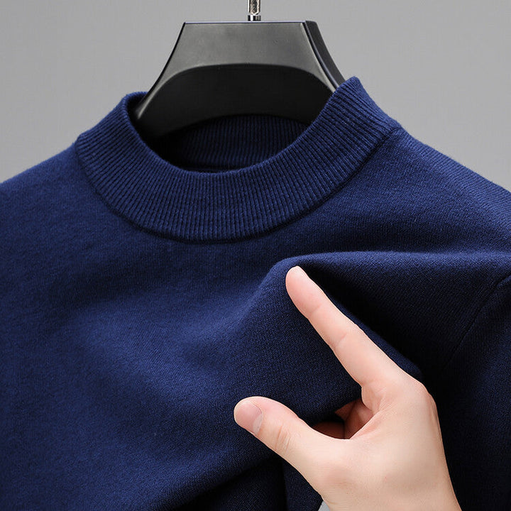 "Eleganter Kaschmir Herrenpullover, stilvoller Schnitt, weicher Stoff, perfekt für vielseitige Looks im Alltag."
