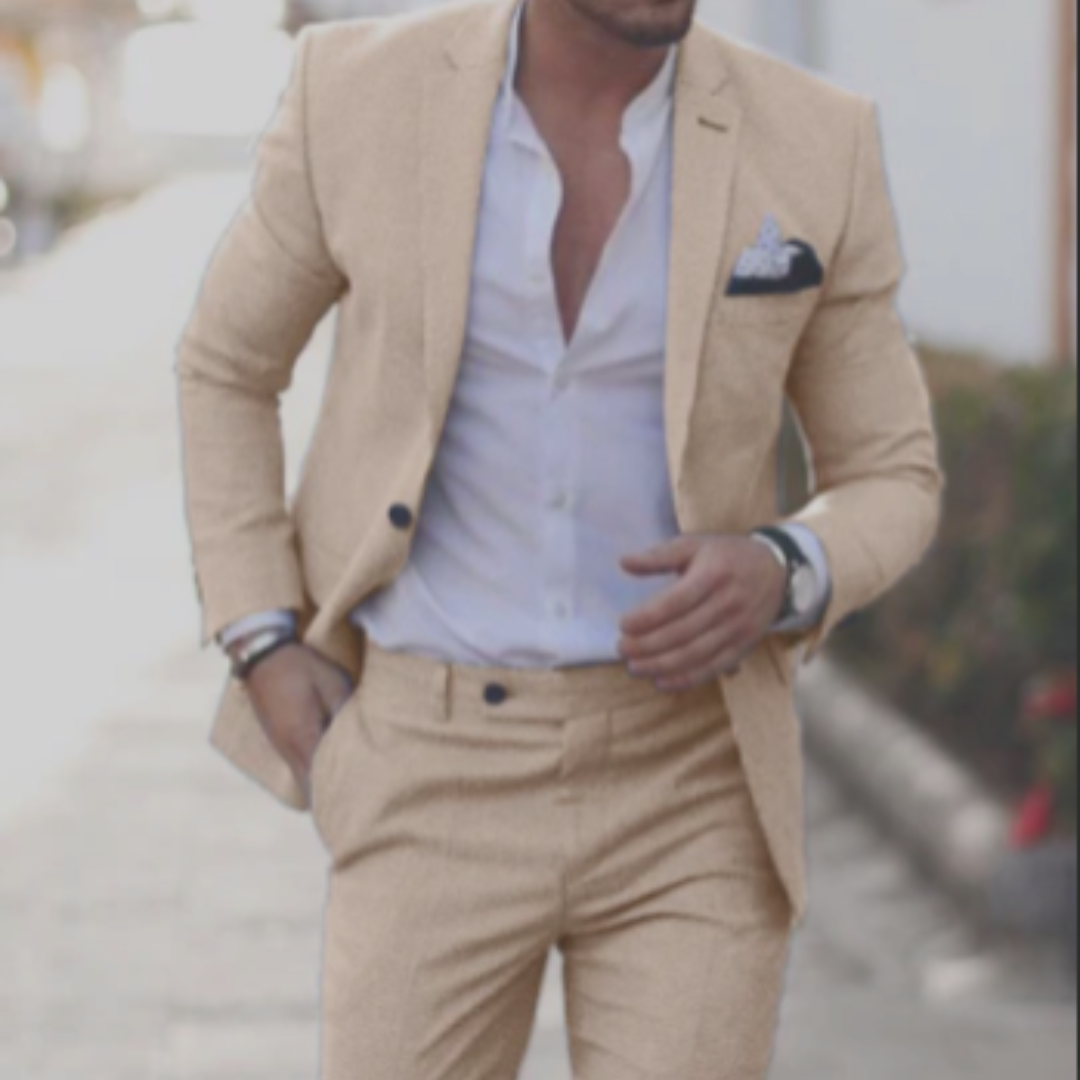 "Eleganter Sommer Herrenanzug: leichter Blazer & Hose, ideal für Hochzeiten, stilvoll in modischen Farben mit Taschen."